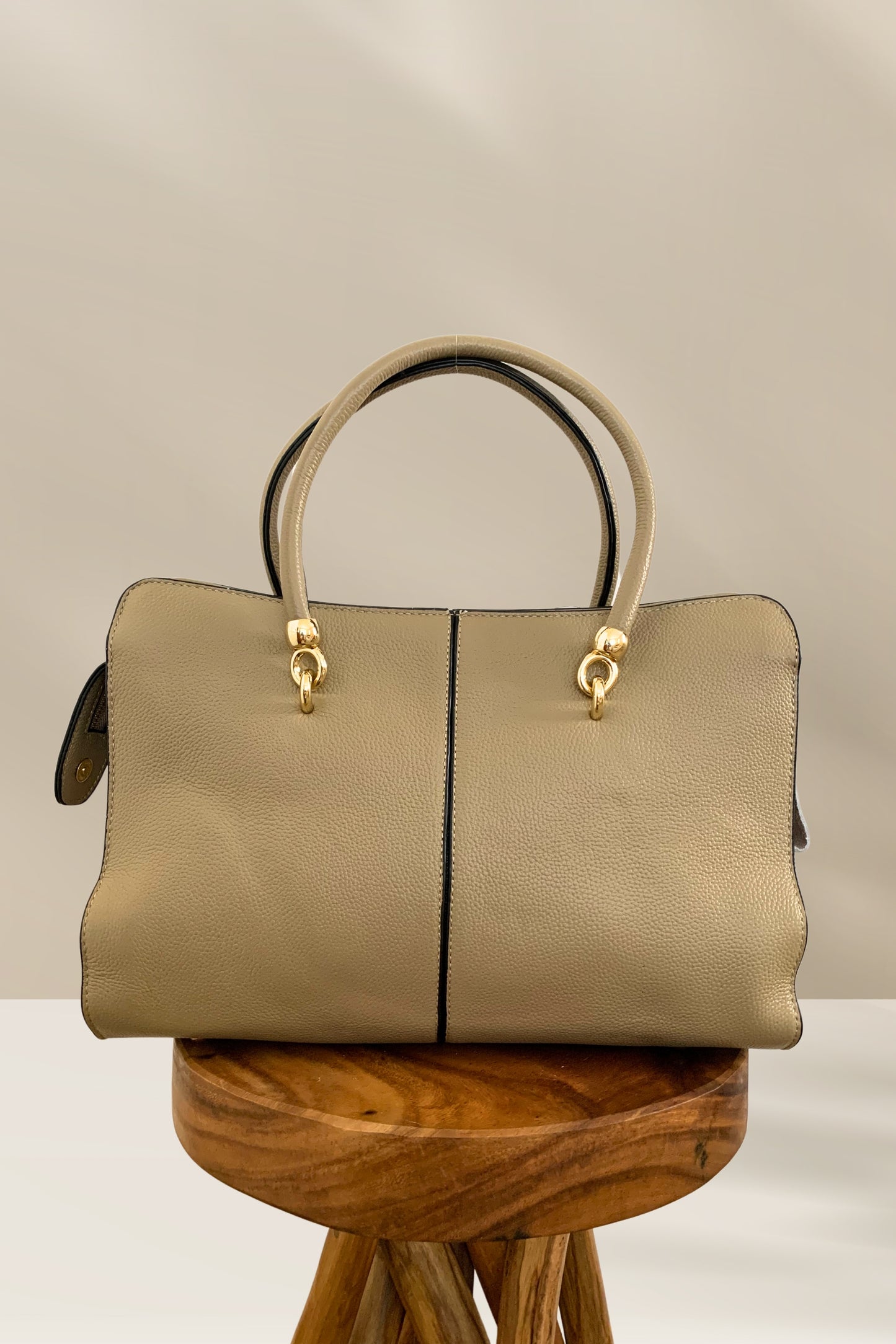 Cora Handmade Leather Tote in Sand